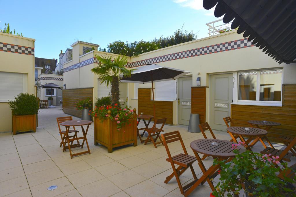 Almoria Hotel & Spa Deauville Zewnętrze zdjęcie